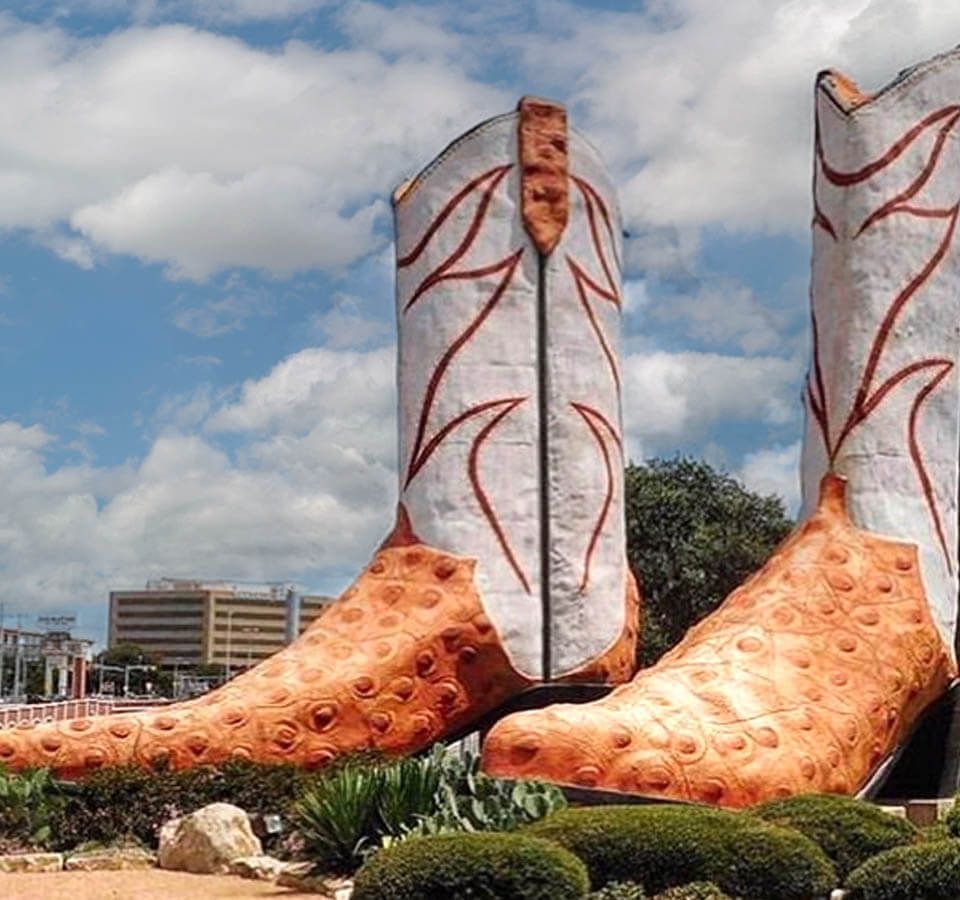 Texas roadside attractions - worlds largest cowboy boots
